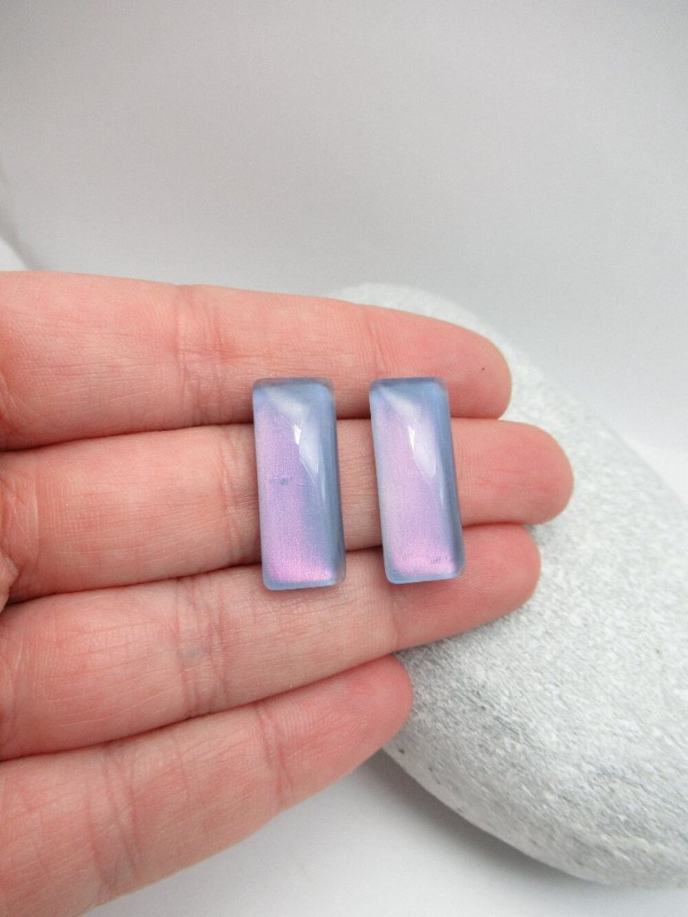 Rectangular cab earrings
